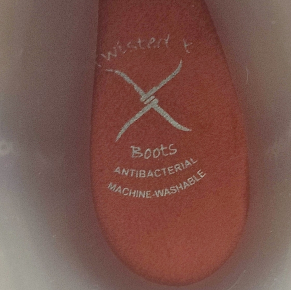 TWISTED X Pointed Gorgeous Red & Brown Embroidered Western Boots Sz 9.5 B. - Picture 16 of 16